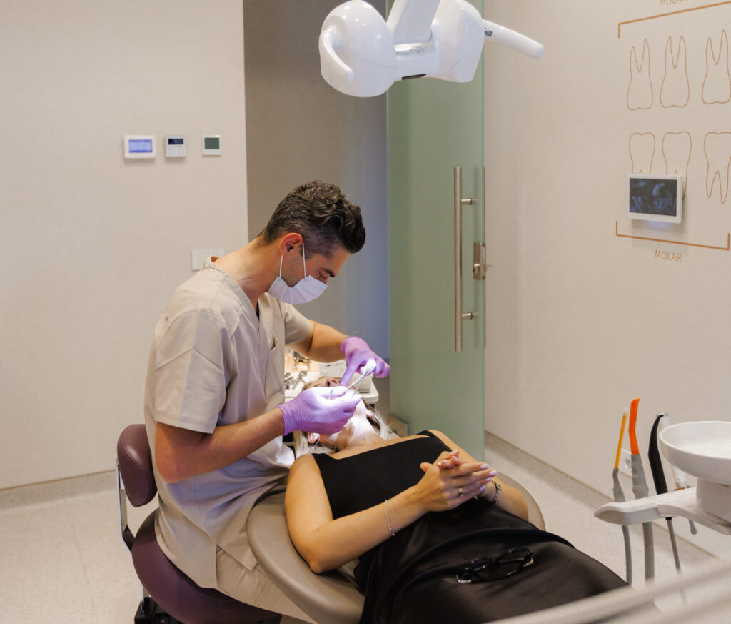 AdobeStock 1692374833 scaled e1758026678306 -Ocean Breeze